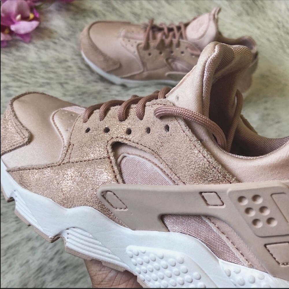 ‼️sold‼️Rare Nike Huarache Run Rose Gold 9W - Picture 7 of 8